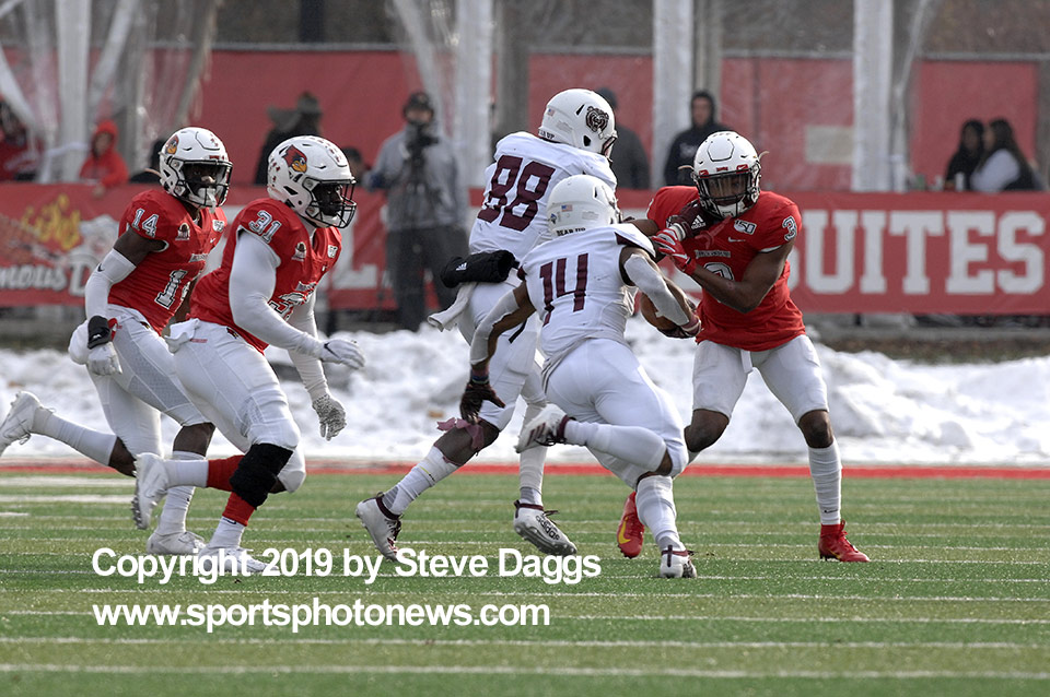 ISUvMST111619_DSC3337