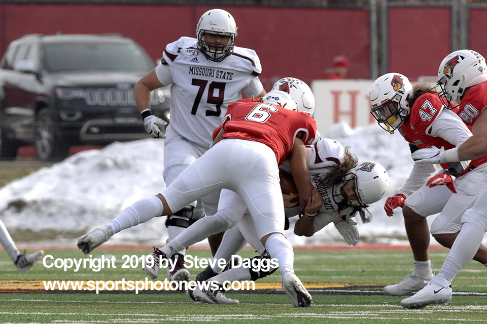 ISUvMST111619_DSC3351