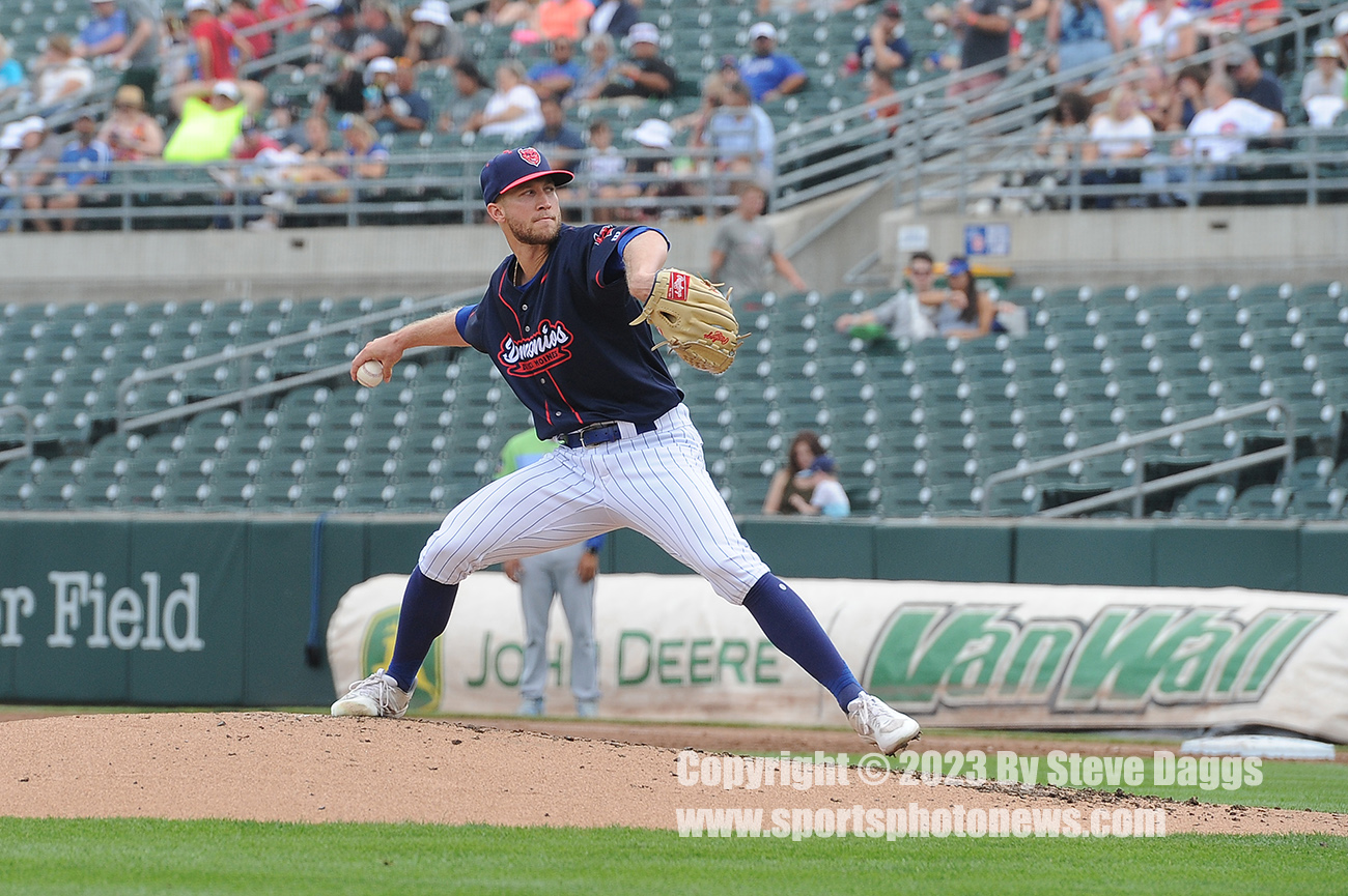 IOWvOMA_0910_DSC_0105