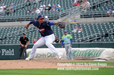 IOWvOMA_0910_DSC_0253